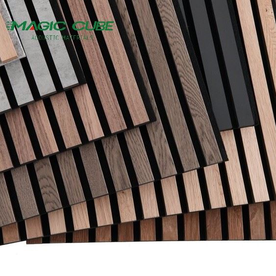 Slats tal-injam Pet Wall Panel